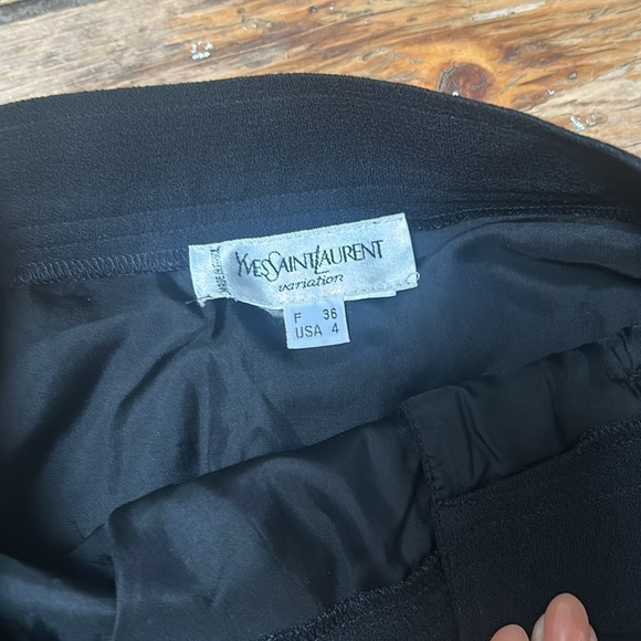 Pleated vintage YSL skirt size 0 - Picture 2 of 3